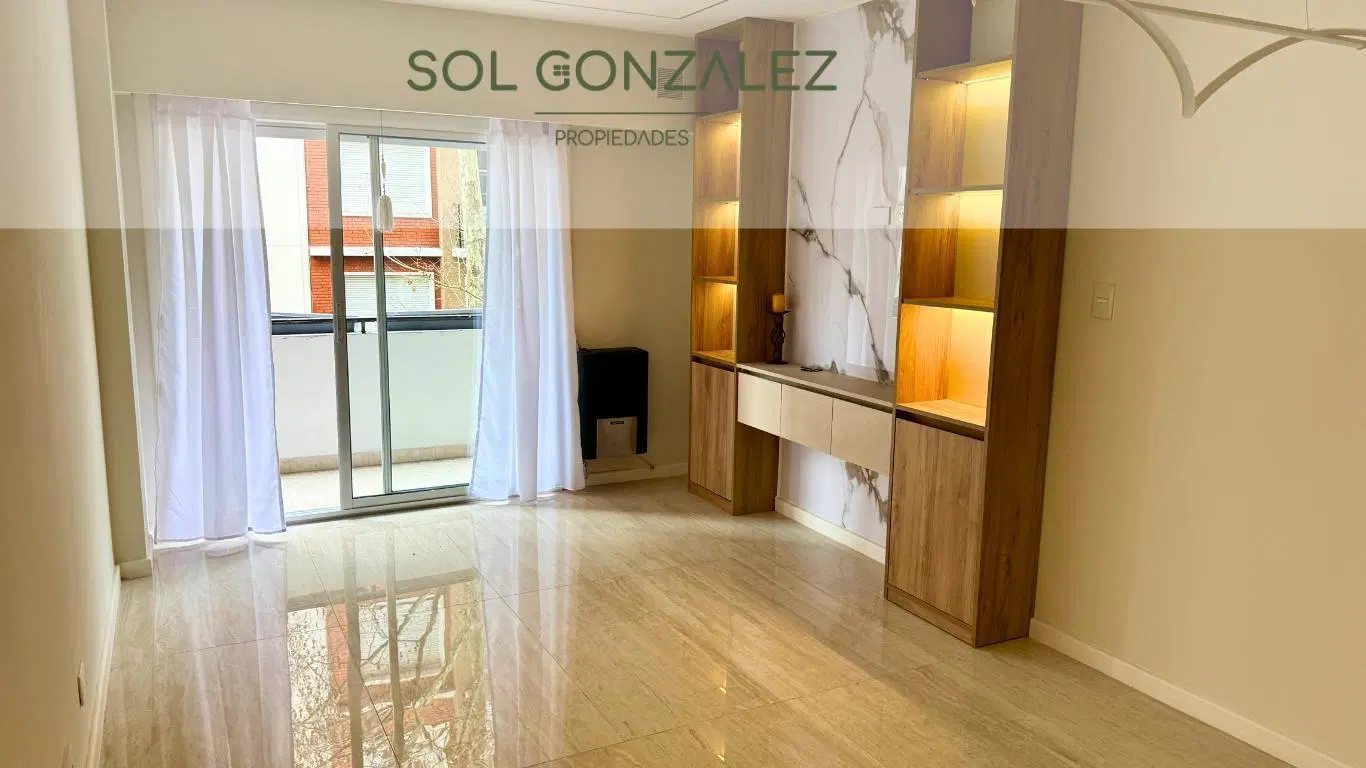 Departamento de 2 ambientes con balcon a la calle, refaccionado. Aldrey, Mar del Plata 2