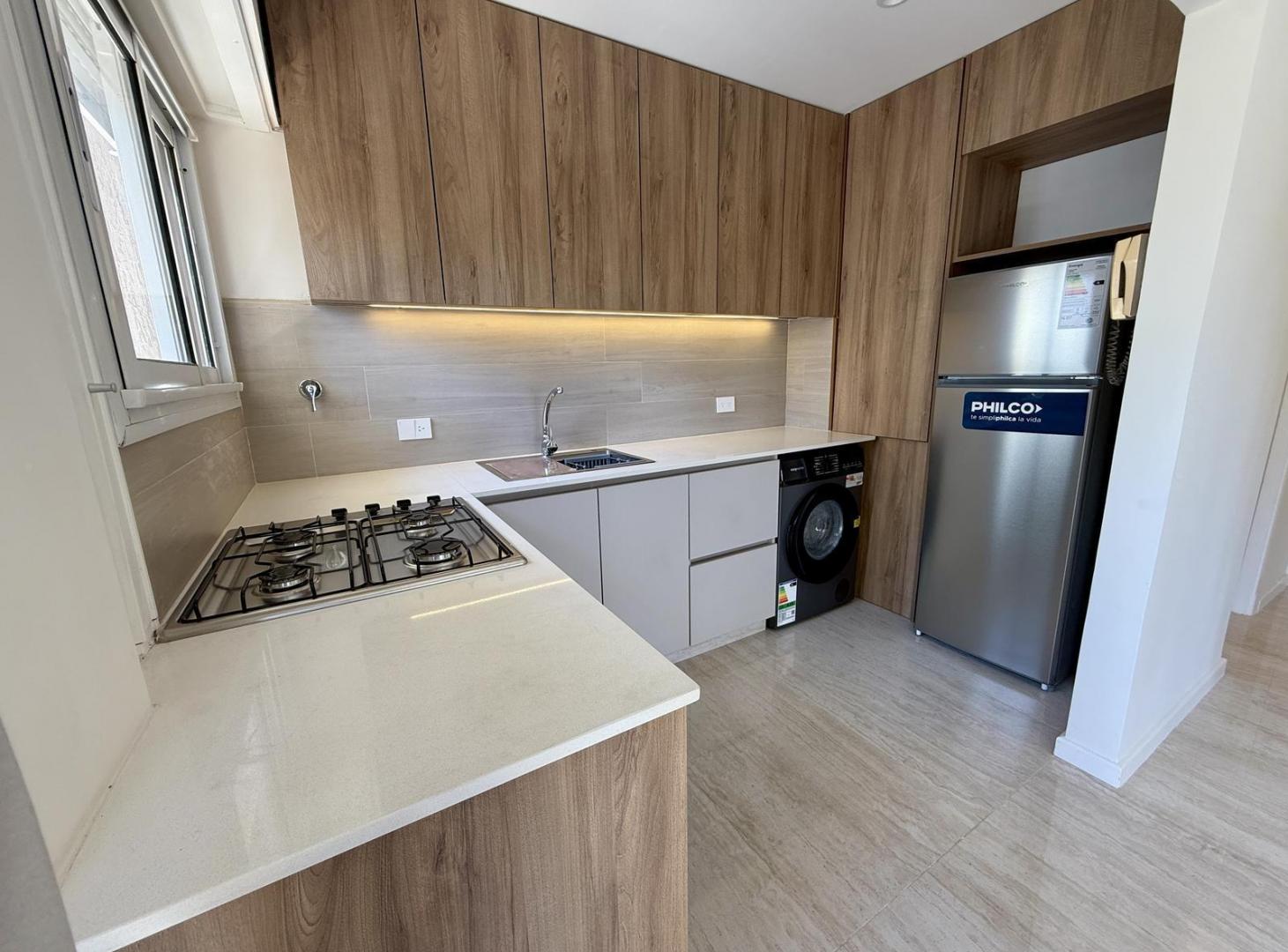 Foto de Departamento de 2 ambientes a la calle, reciclado a estrenar, en venta, imagen 3