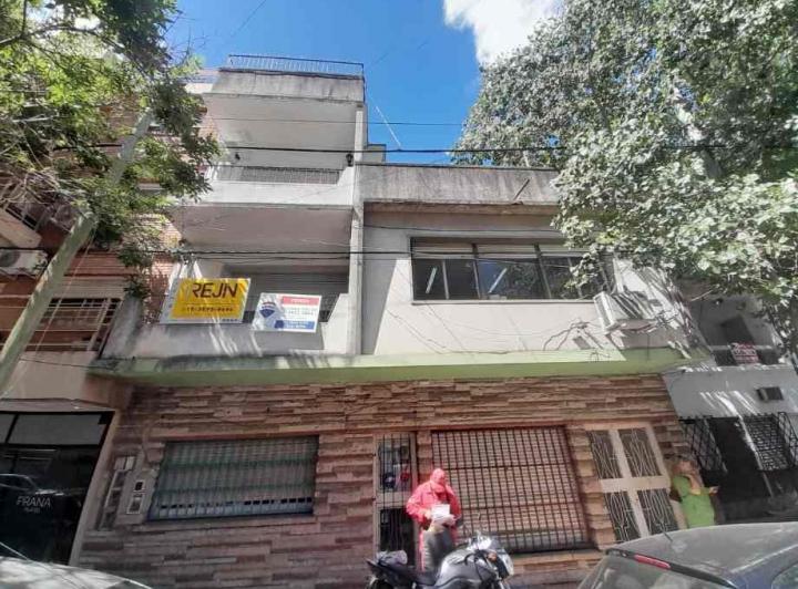 departamento Castelar norte centro 2 dromitorios 3