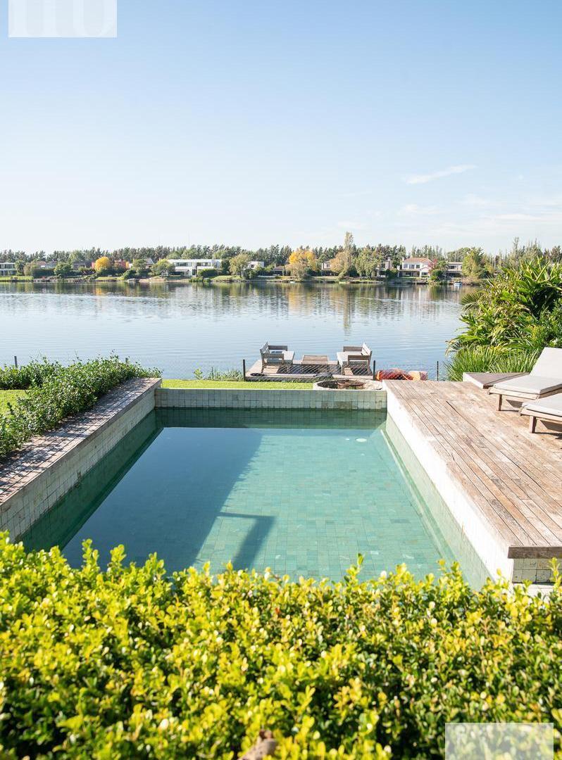 Foto de Casa a la laguna en Talar Del Lago II, imagen 2