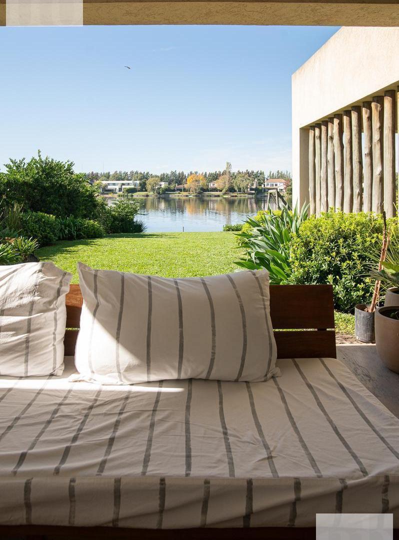 Foto de Casa a la laguna en Talar Del Lago II, imagen 3