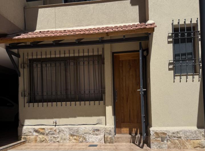 Duplex en la 6ta Sección 3