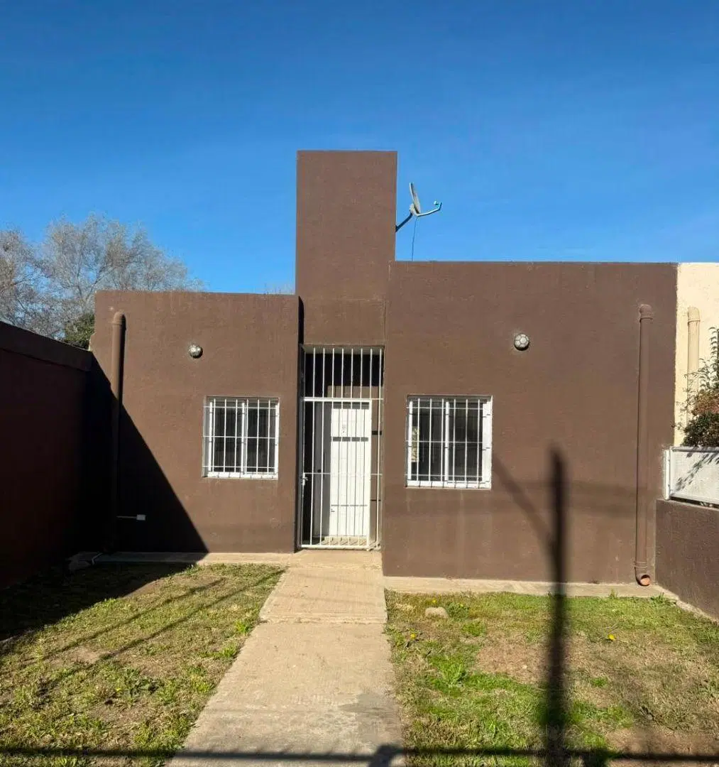 CASA EN VENTA ARGUELLO NORTE 3