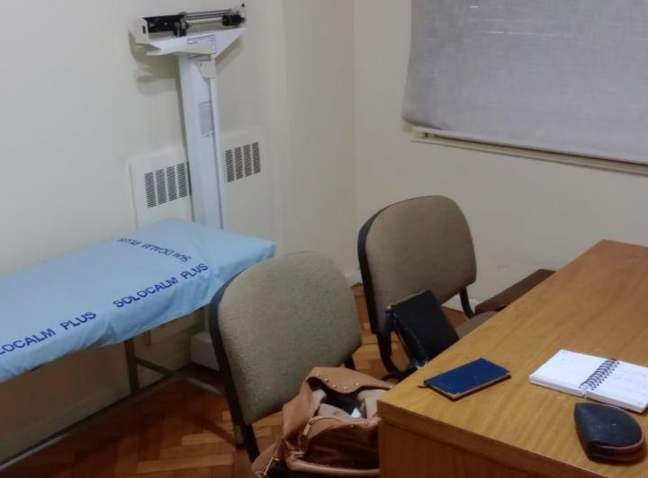 Consultorio Médico HABILITADO PB FRENTE 3