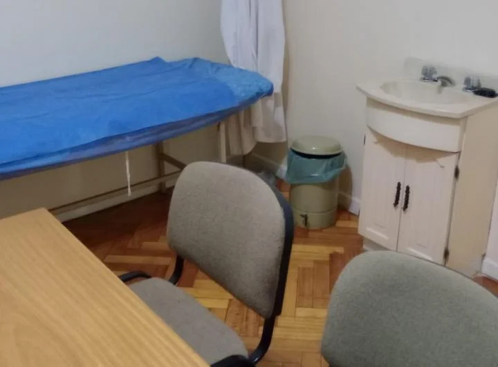 Consultorio Médico HABILITADO PB FRENTE 4
