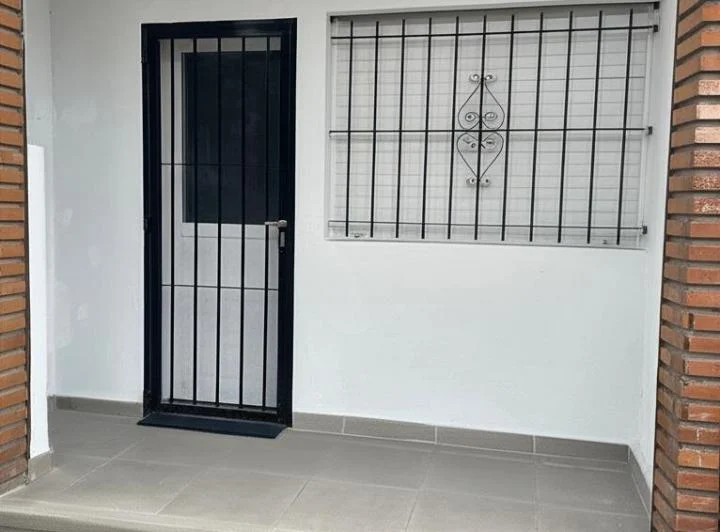 Alquiler Monoambiente Castelar 5