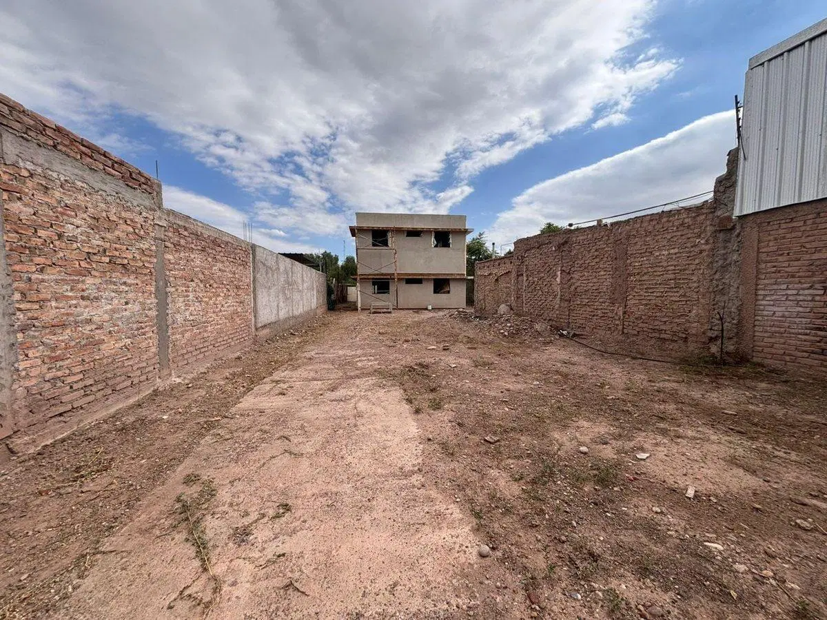 COMPLEJO DE DPTOS. EN OBRA! OPORTUNIDAD! 2