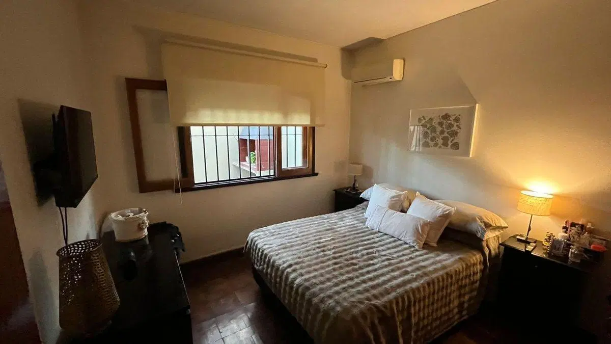 Exclusiva casa con piscina, en venta en Las Heras 5