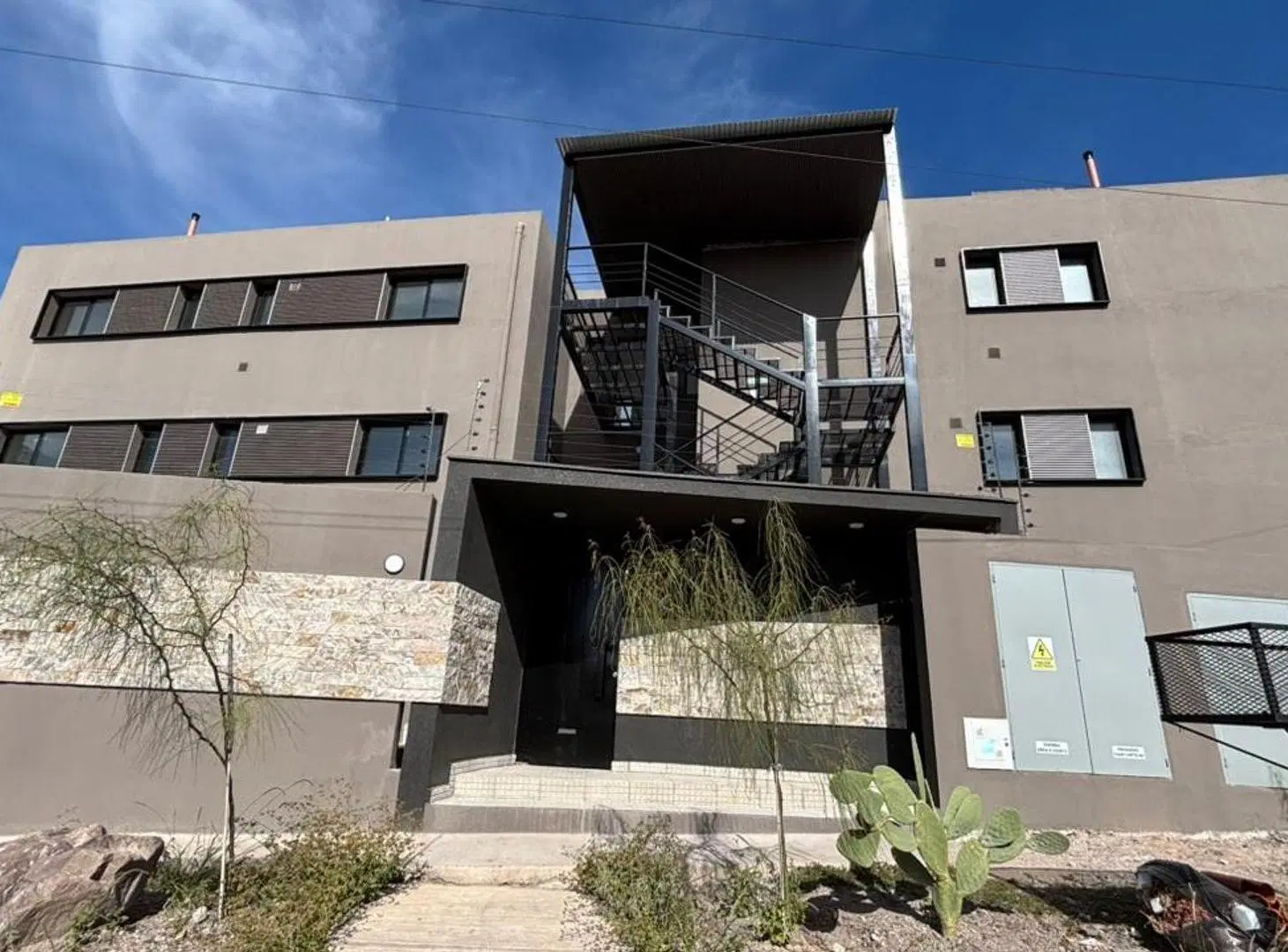 ALQUILER DEPARTAMENTO CON SUM Y PISCINA (1 HAB) 4