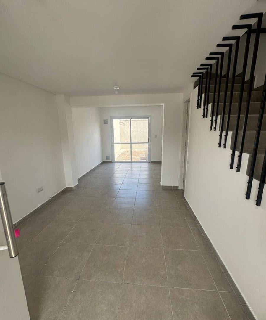 VENTA DUPLEX A ESTRENAR ,VILLA DELFINA , LAS HERAS