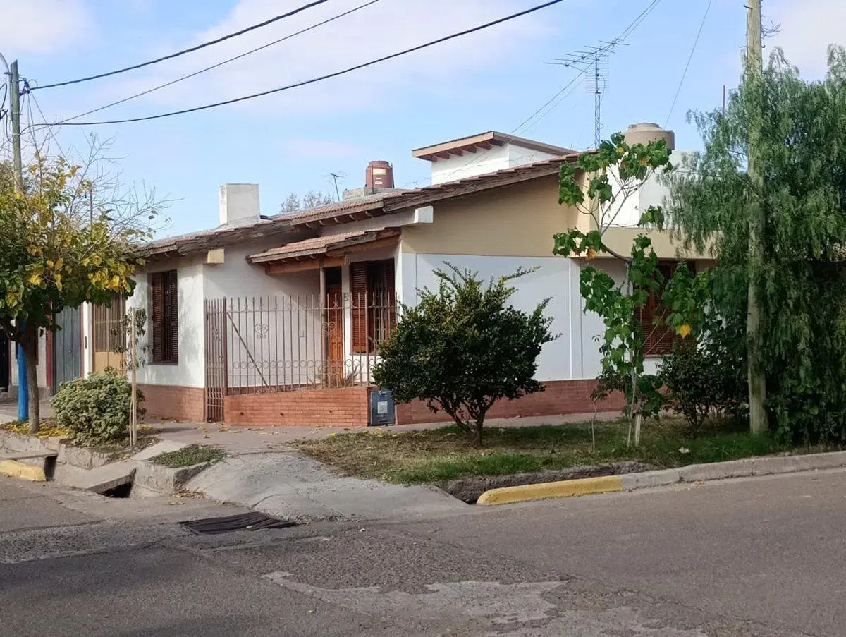 Venta de Vivienda en Barrio Don Octavio 4