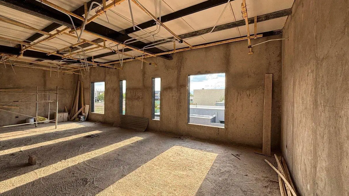 VENTA CASA EN POZO (60%) Bº PRIVADO ALBA DE TANQAY 3