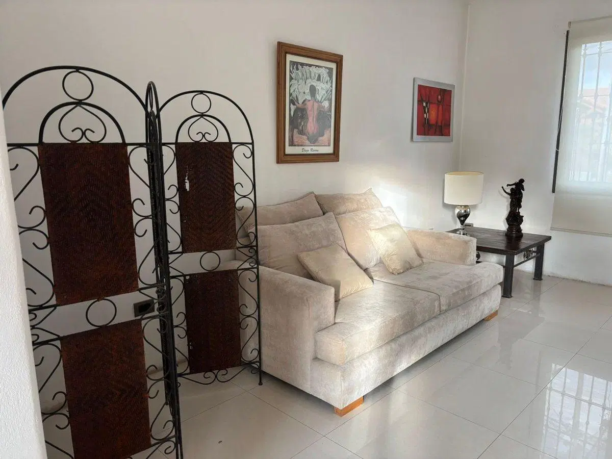 CASA + DEPARTAMENTO, VIVÍ Y GENERÁ INGRESOS 2