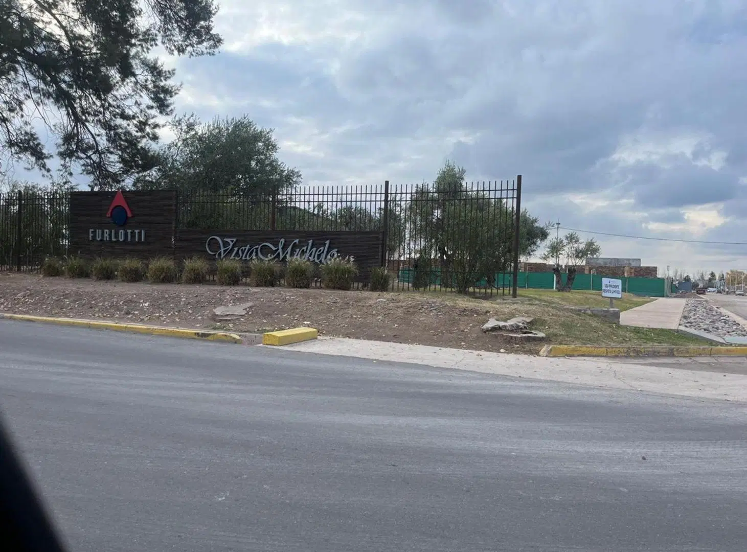 Casa de 3 habitaciones, jardín y suite en Maipú 2