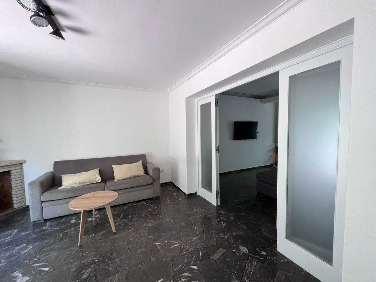 Hermosa casa de categoría en 5ta Sección 3