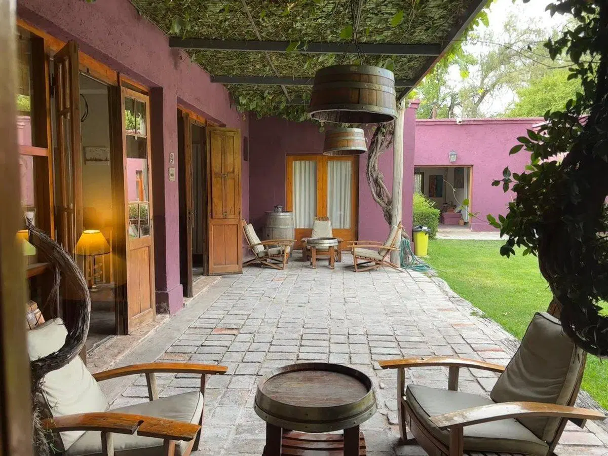 Posada en Chacras de Coria ideal inversión. 4