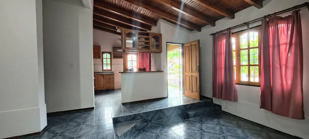 CASA EN VENTA EN B° VIEJO TONEL 2 - MAIPÚ 4