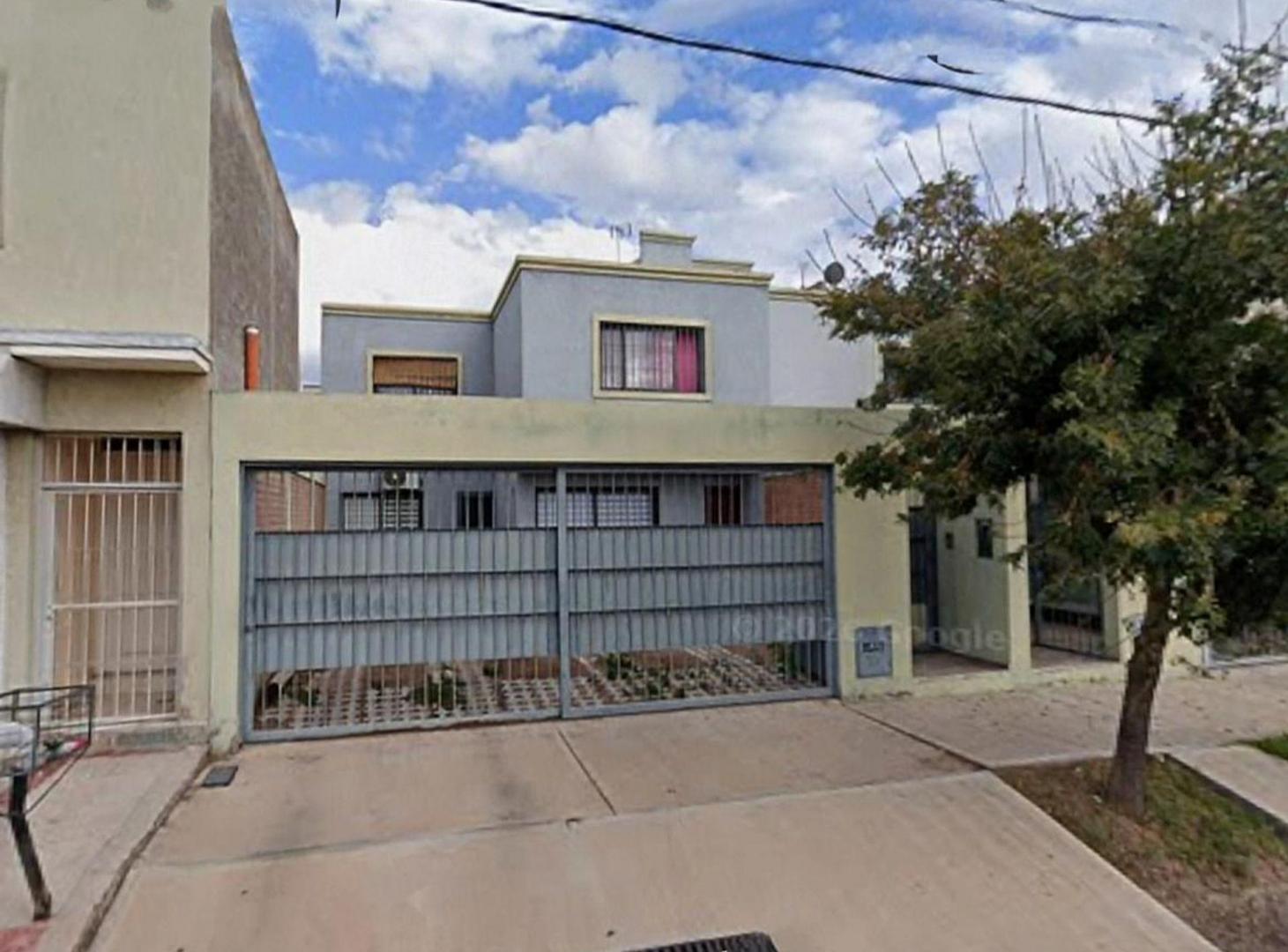 VENTA DE EXCELENTE DUPLEX BARRIO VIEJO TONEL 2