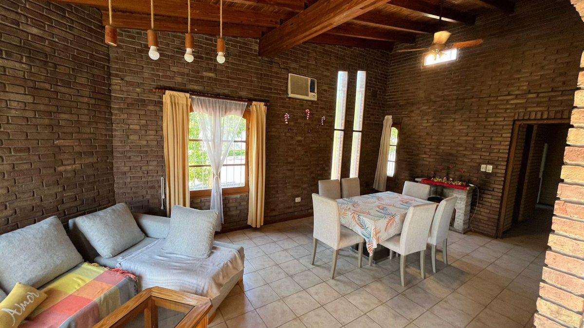 Foto de Hermosa casa esquina en venta – Cc. Vigil, Maipu., imagen 3
