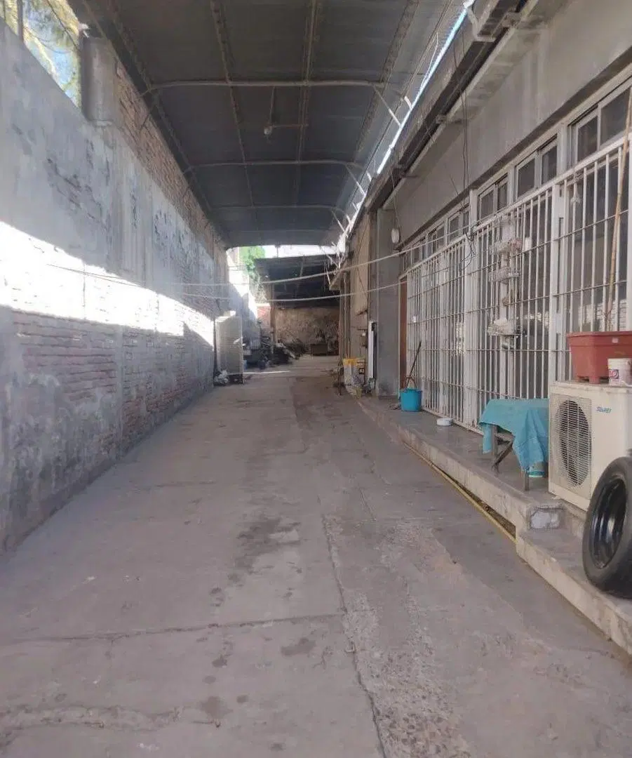 GRAN OPORTUNIDAD VENTA DE TERRENO/GALPON EN CIUDAD 4