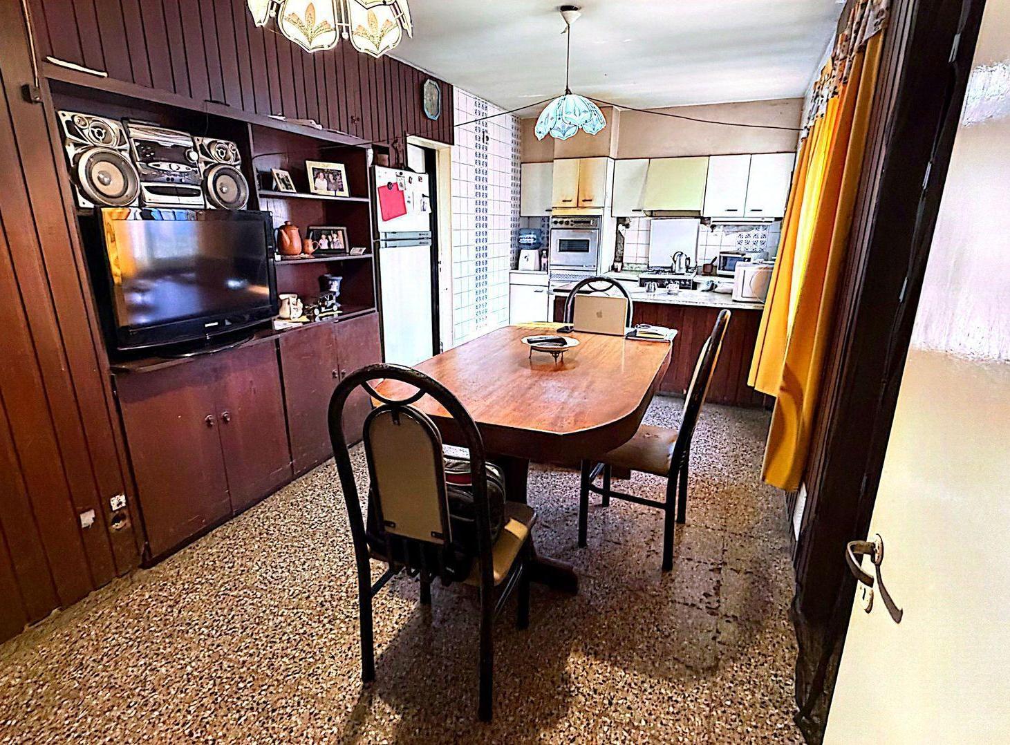 Foto de CASA EN VENTA EXCELENTE UBICACION,BARRIO SANTA ANA, imagen 1
