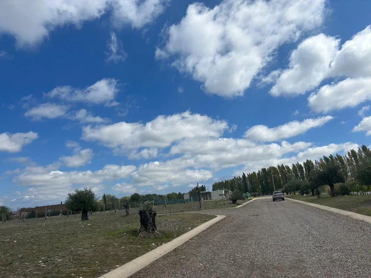 TERRENOS EN BARRIO PRIVADO ËNTREVIDES¨, VALLE DE U 5