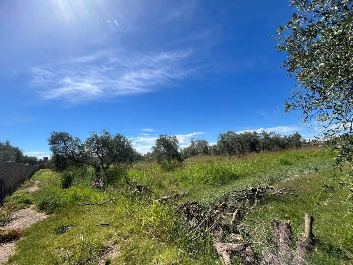 VENTA LOTE 5.438 m2 .RUSSELL . MAIPU 4