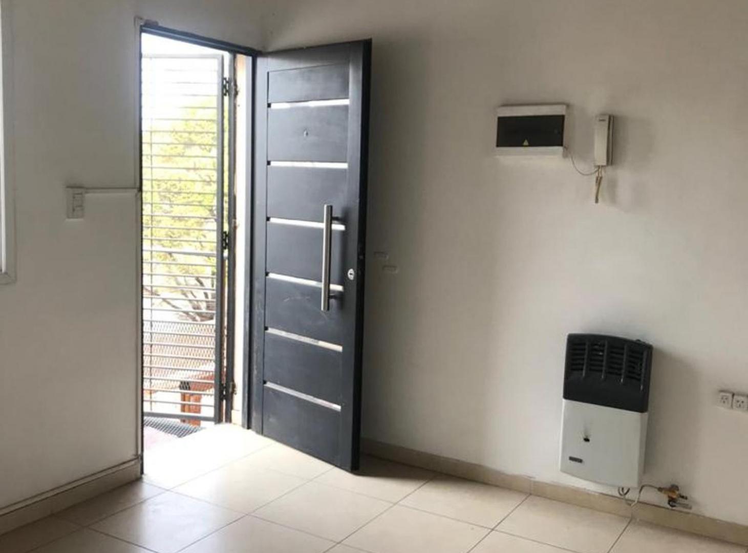 Foto de Departamento de 2 dormitorios en Alquiler, imagen 3