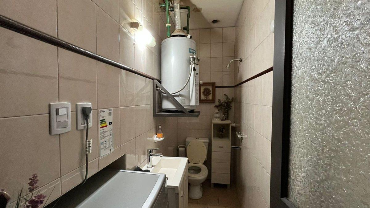 Foto de Exclusiva casa con piscina, en venta en Las Heras, imagen 2