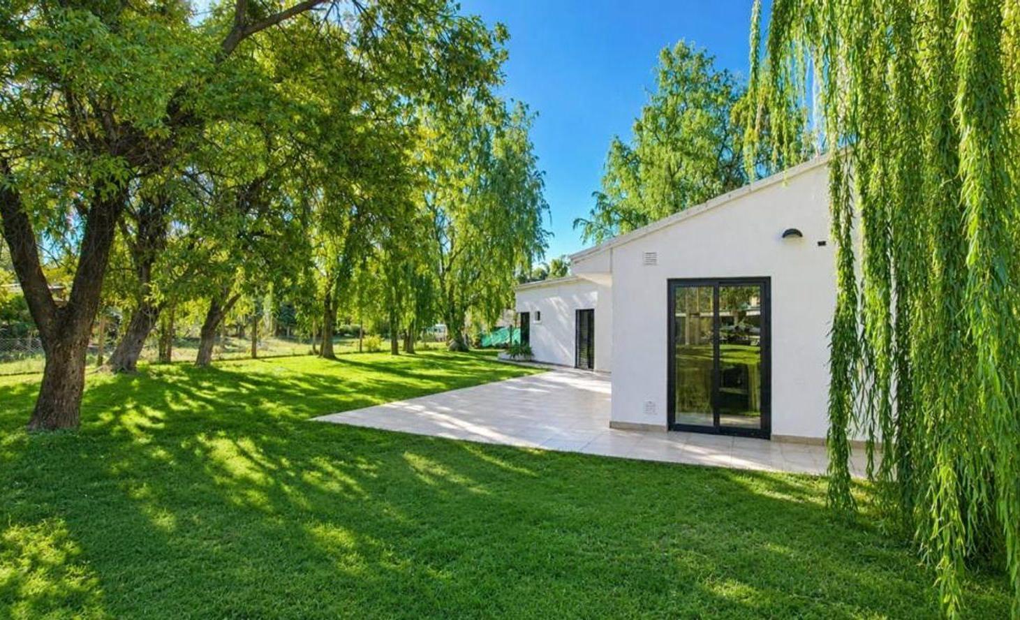 Foto de CASA PREMIUM CON PISCINA Y QUINCHO PARA 100 PERS., imagen 5
