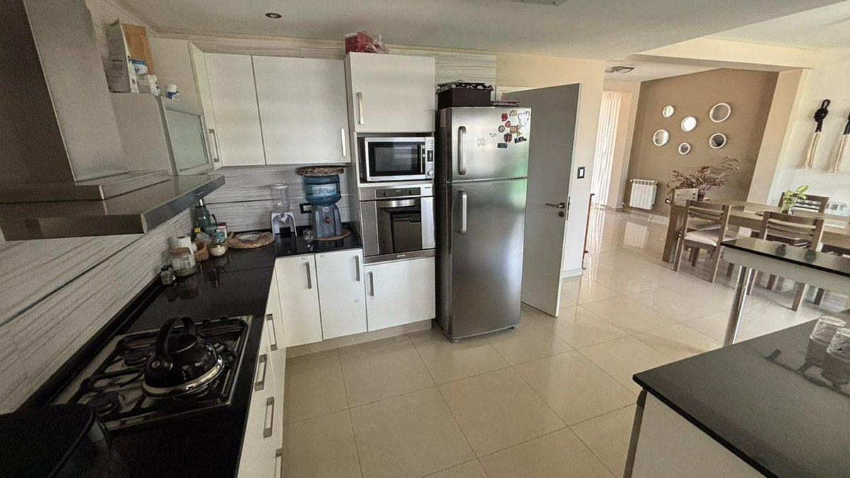 Foto de VENTA GRAN CASA BARRIO PRIVADO PORTICO DEL SOL II, imagen 4