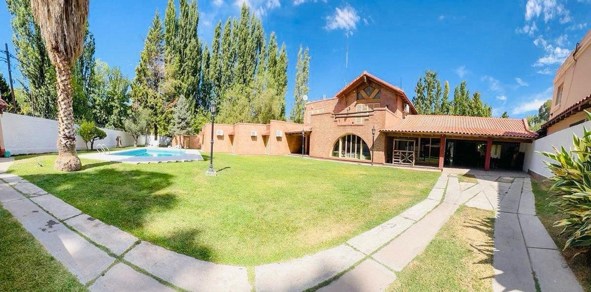 Foto de VENTA GRAN CASA BESARES, CHACRAS DE CORIA, imagen 3