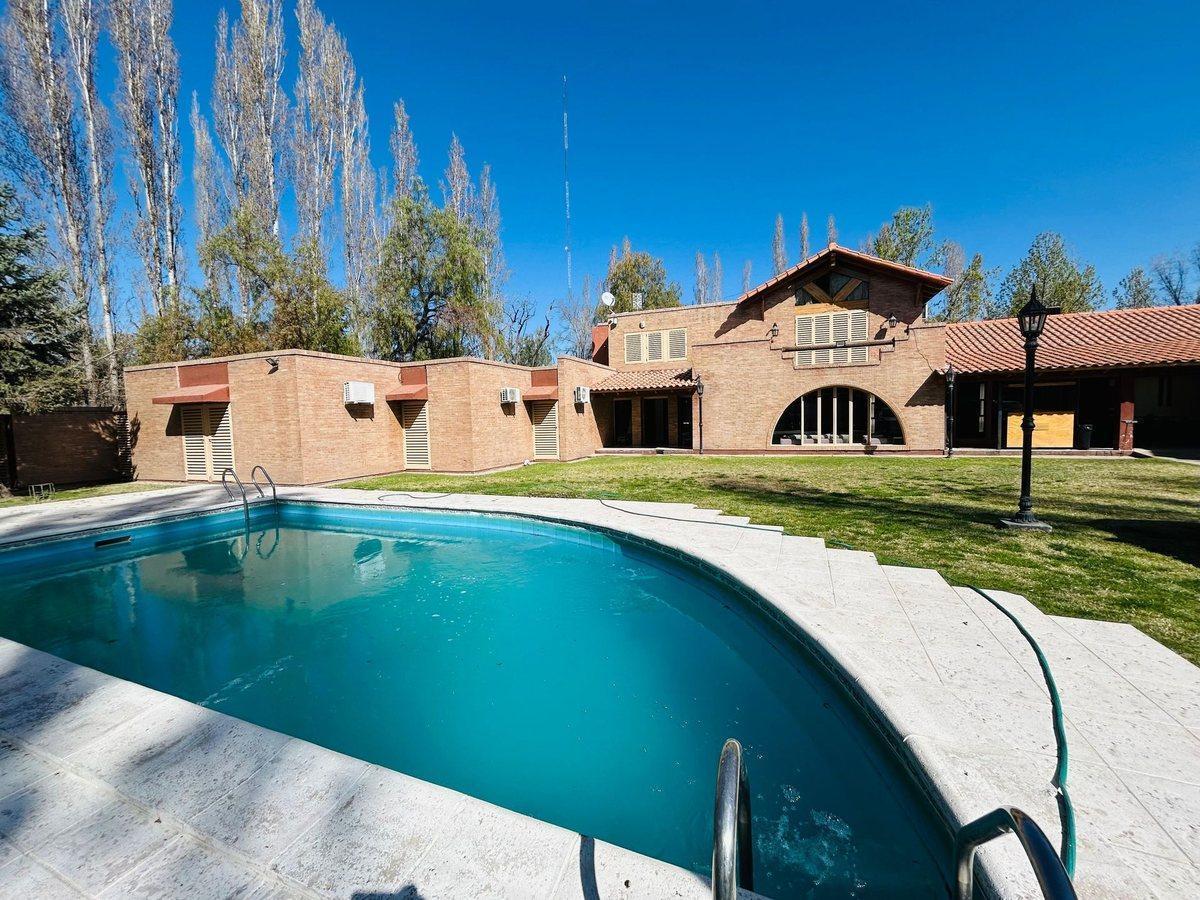 Foto de VENTA GRAN CASA BESARES, CHACRAS DE CORIA, imagen 5