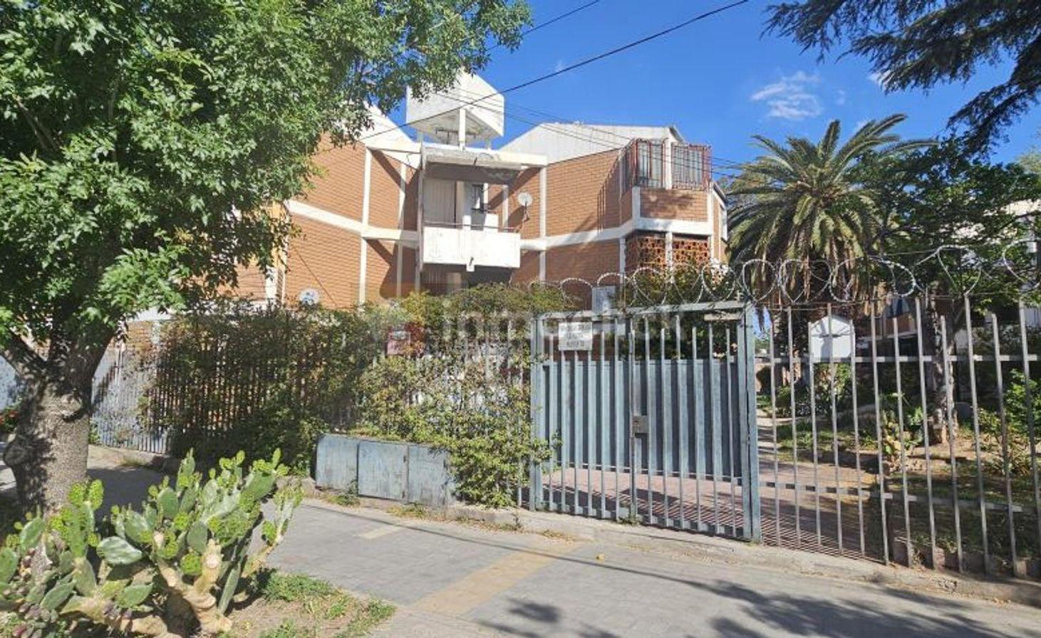 Foto de VENTA DEPARTAMENTO PB, 3 HABITACIONES, LAS HERAS, imagen 1