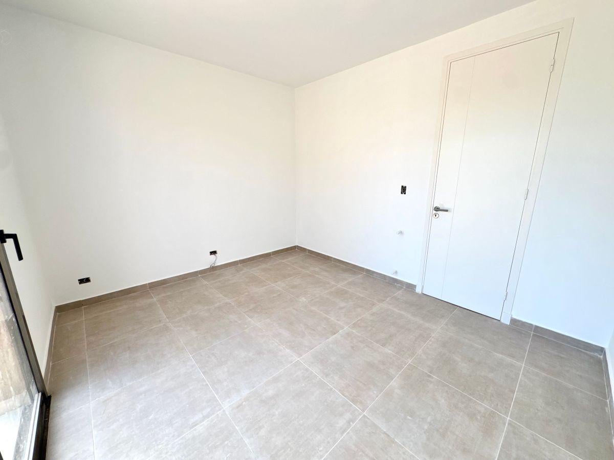 Foto de Vendo casa a estrenar en Lar de Boedo, imagen 3