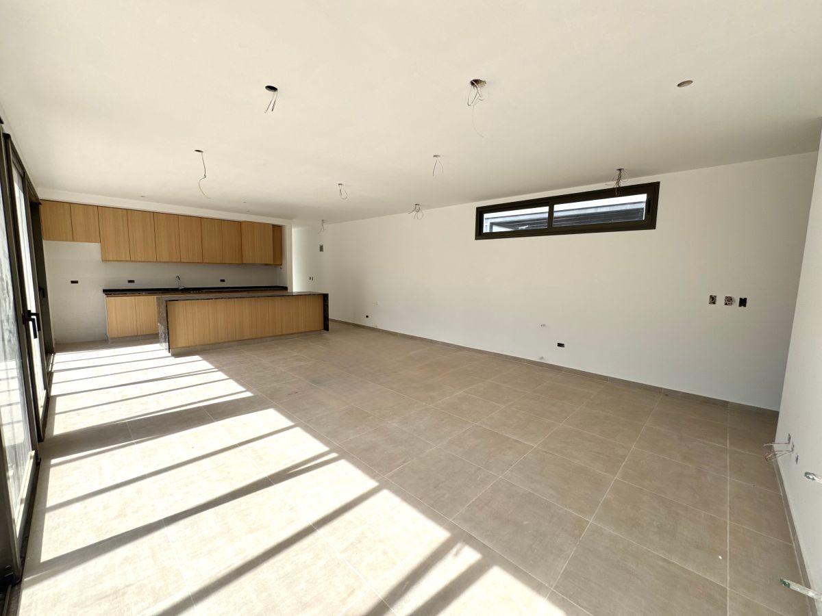 Foto de Vendo casa a estrenar en Lar de Boedo, imagen 2