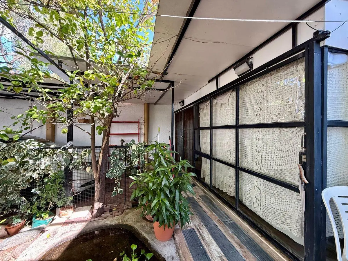 VENTA CASA EN B° SUAREZ GODOY CRUZ 4