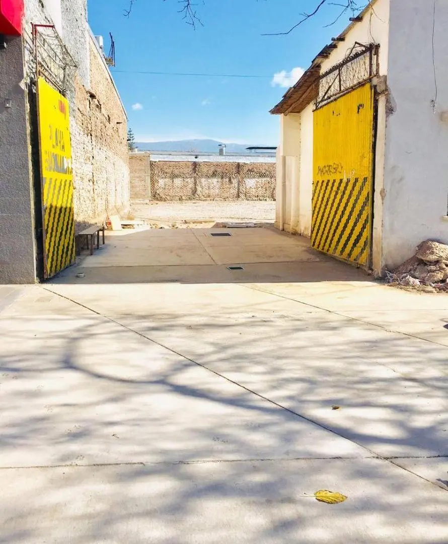 ALQUILER PLAYA CON LOCAL COMERCIAL – SAN JOSÉ 4