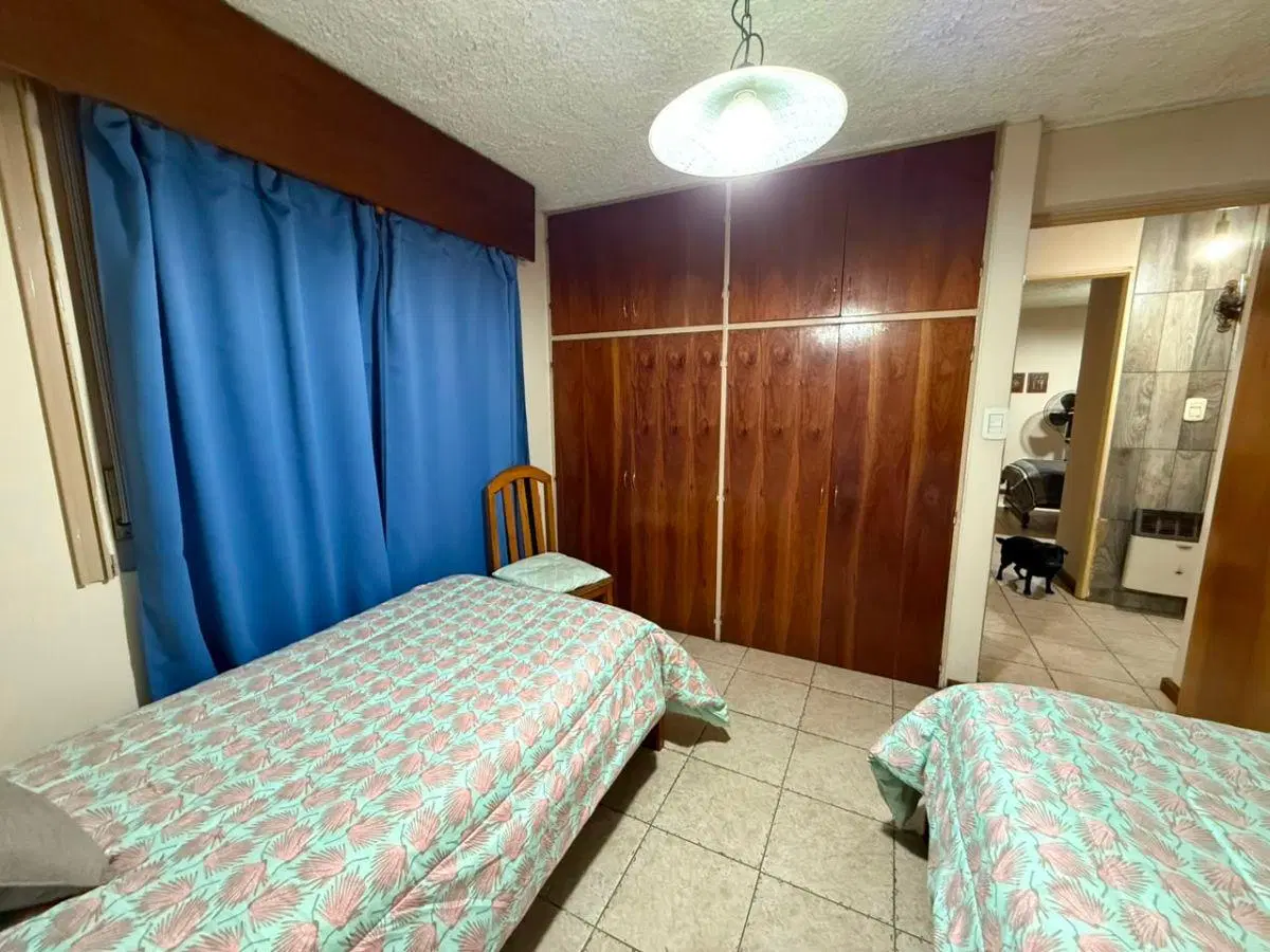 VENTA CASA EN GODOY CRUZ - 3 DORMITORIOS 5