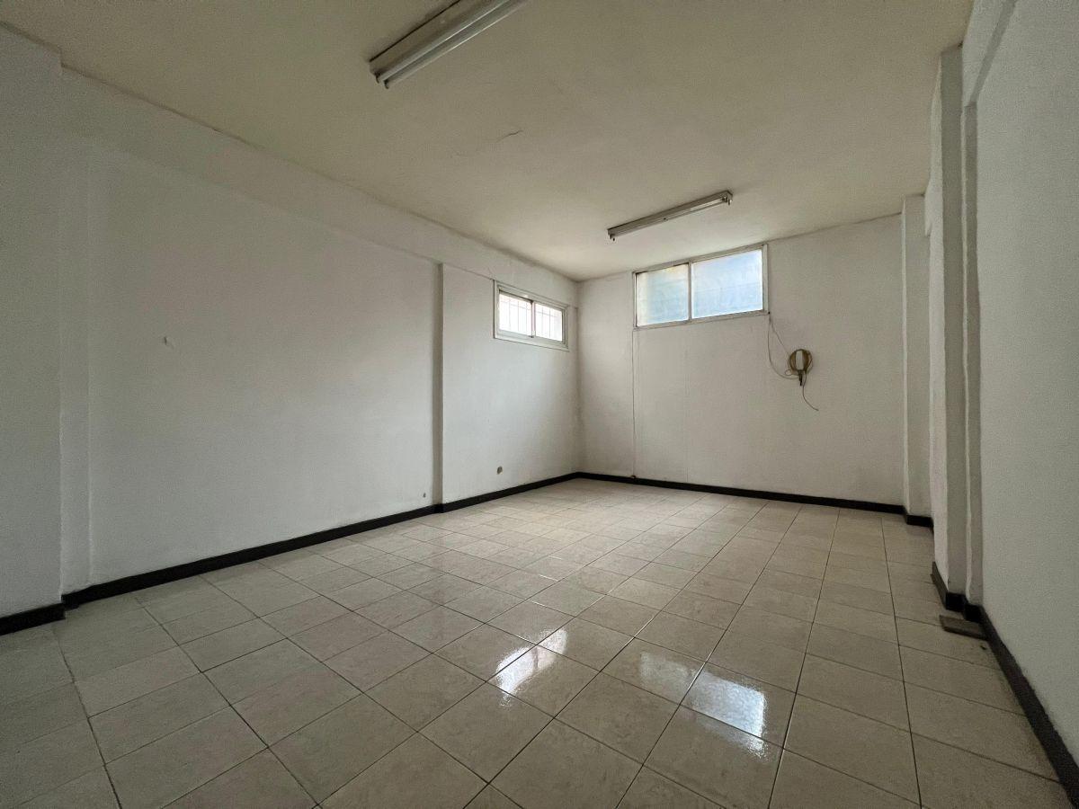 Foto de OFICINA EN VENTA CALLE COLON - MENDOZA, imagen 2