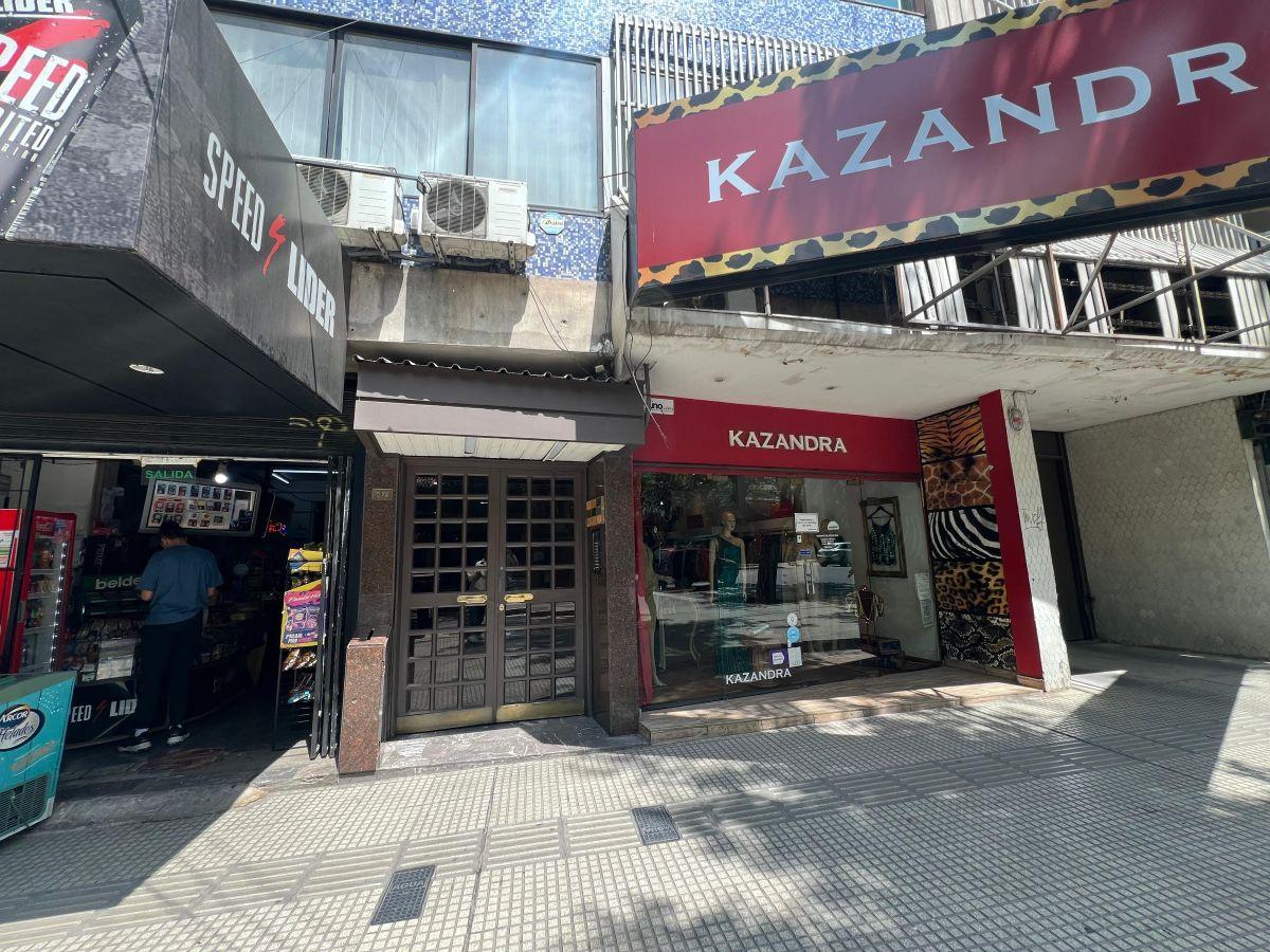 Foto de OFICINA EN VENTA CALLE COLON - MENDOZA, imagen 3