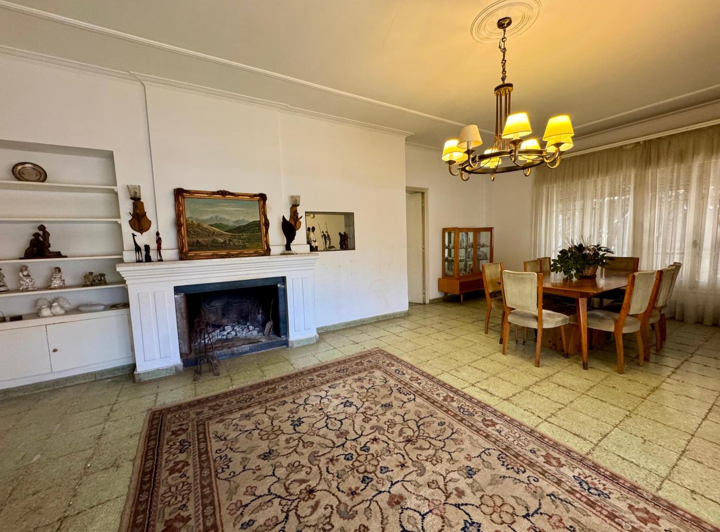 Foto de CASA EN VENTA - 5 ambientes en VILLA NUEVA, GUAYMALLÉN, imagen 4