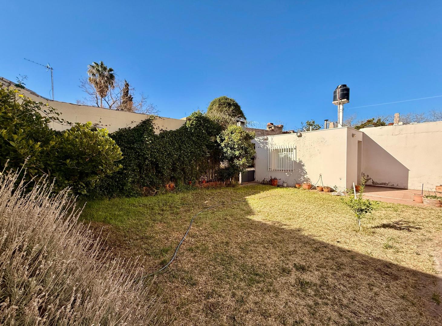 Foto de CASA EN VENTA - SEXTA SECCIÓN 4 AMBIENTES, imagen 3