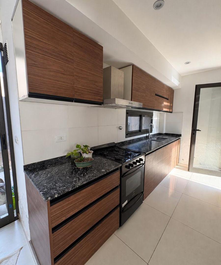 Foto de ALQUILER CASA DUPLEX EN GUAYMALLEN - B° PRIVADO LAS TACAS, imagen 4