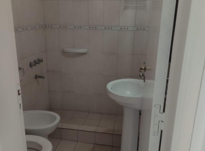 VENDO DEPARTAMENTO CENTRICO 2 DORMITORIOS 1