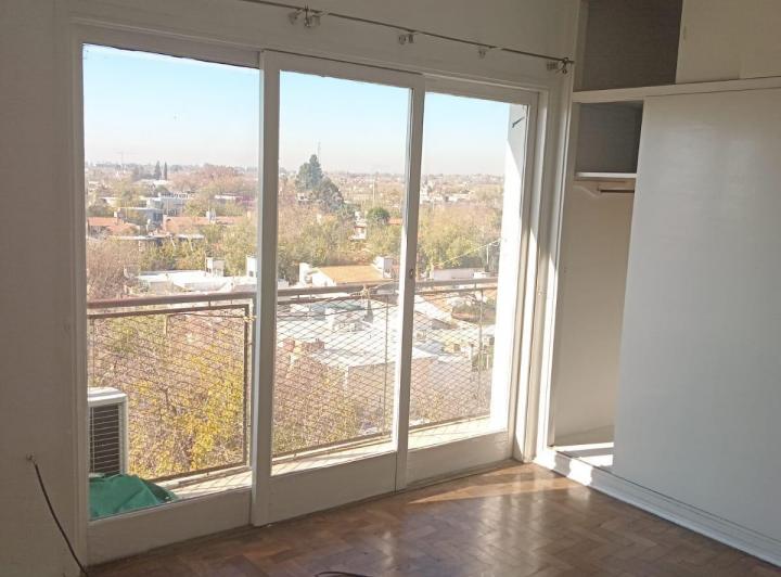 VENDO DEPARTAMENTO CENTRICO 2 DORMITORIOS 4