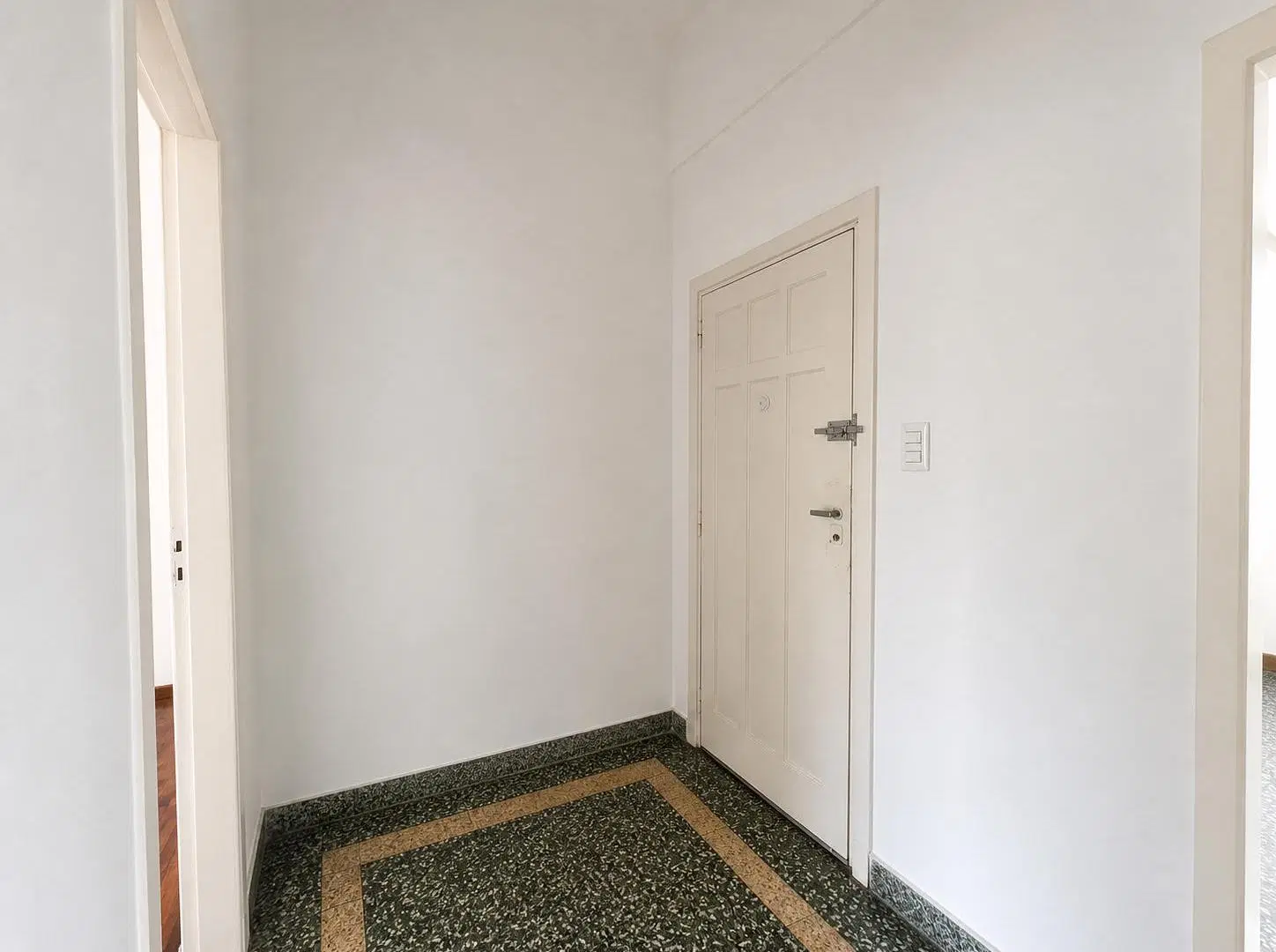 ALQUILER DEPARTAMENTO 2 AMBIENTES BERNAL CENTRO 4