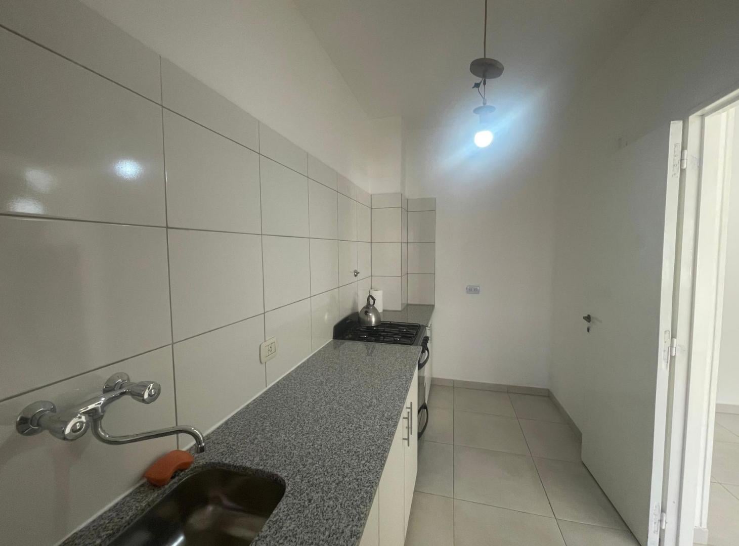 Foto de Alquiler Departamento 3 ambientes - Quilmes Centro, imagen 4