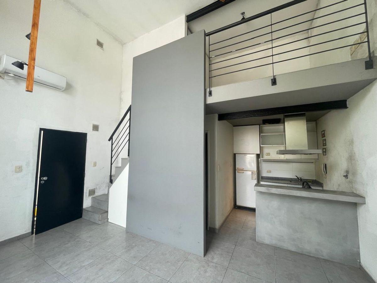 Foto de VENTA DEPARTAMENTO 2 AMBIENTES TIPO LOFT BERNAL ESTE, imagen 4