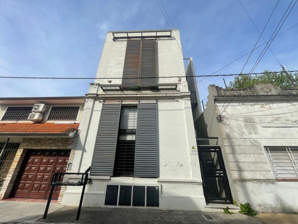 Foto de VENTA DEPARTAMENTO 2 AMBIENTES TIPO LOFT BERNAL ESTE, imagen 1